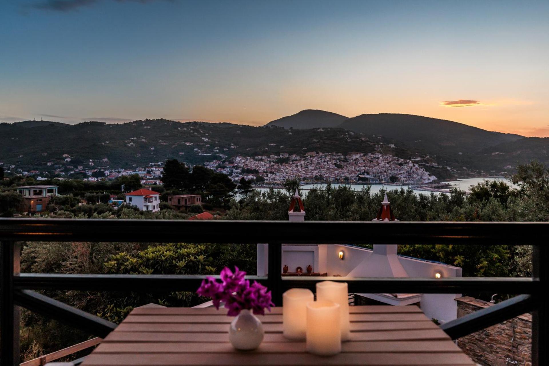 Alexandra'S Villa Skopelos Town Exterior photo