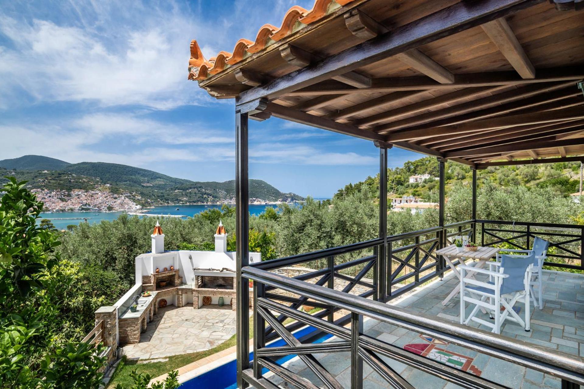 Alexandra'S Villa Skopelos Town Exterior photo